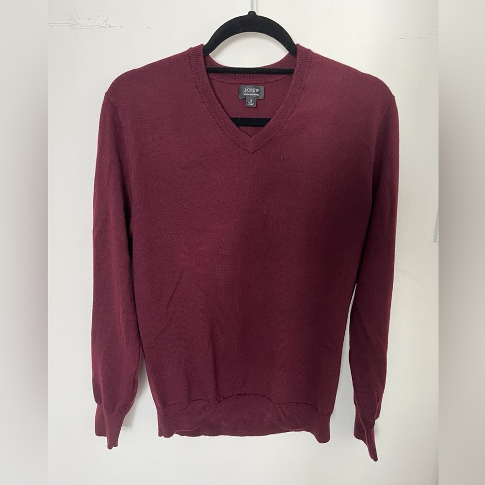 J. Crew Men's Rich Burgundy 100% Merino V-Neck Sweater Size Large Tall